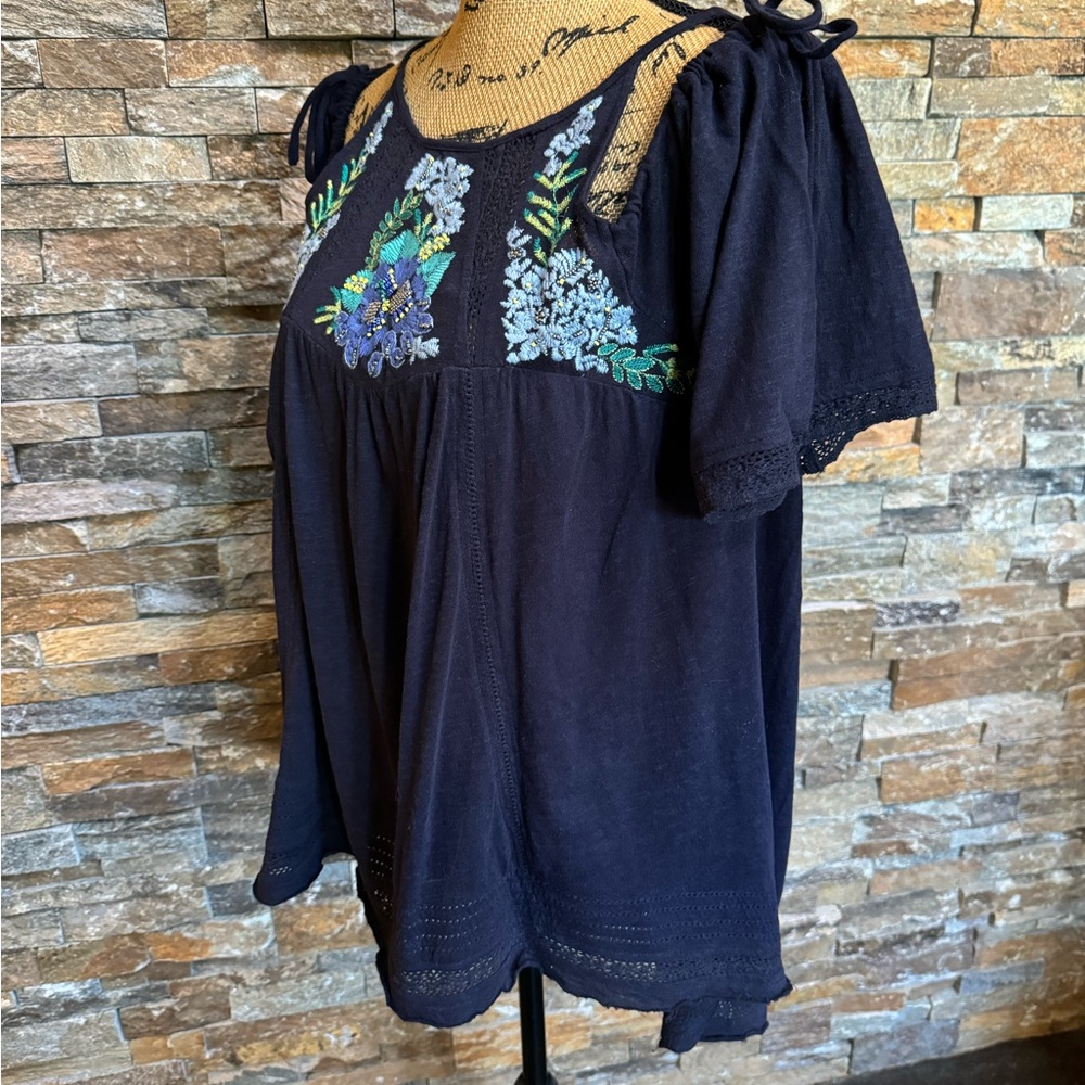 Free People Fast Times Blue Flowy Top Sz XS Scoop Back Boho Hippie Embroidered - Picture 5 of 13